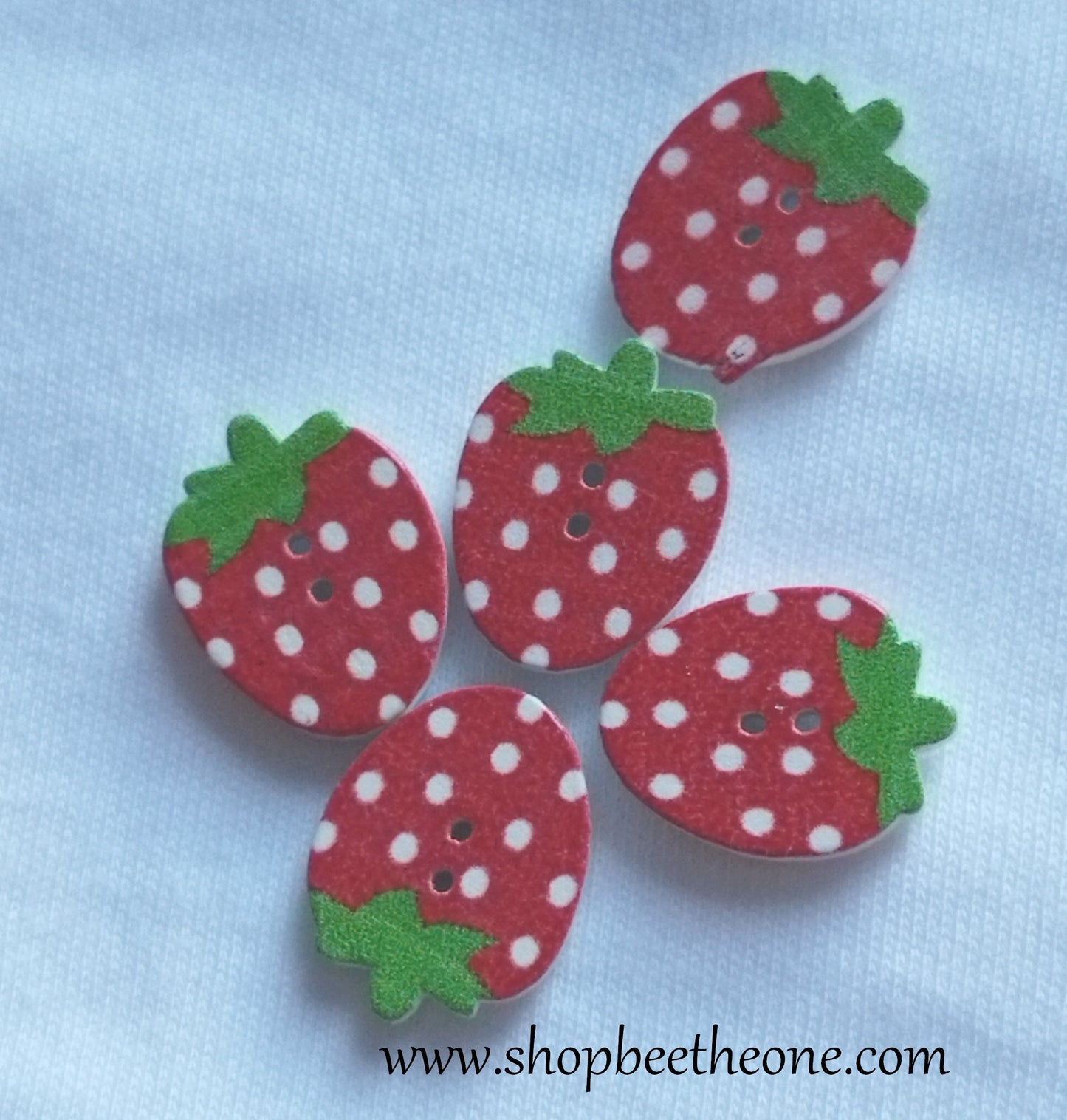 Bouton "Petite fraise à pois" en bois - 15 mm