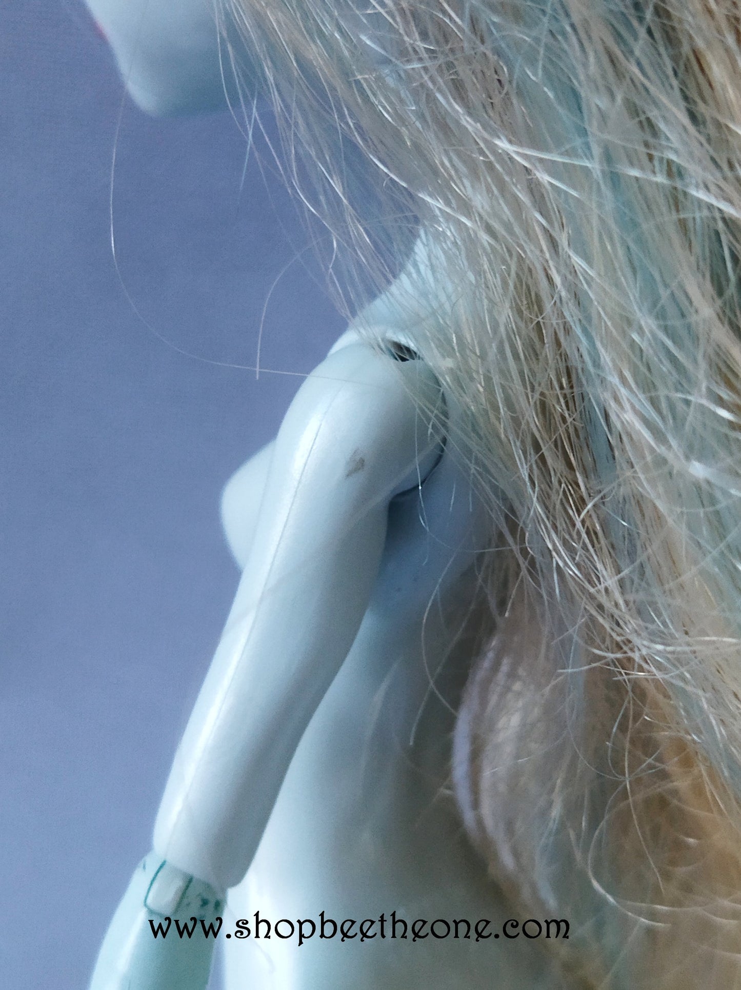 Lagoona Blue Basic 2 "School's out" - Mattel 2011 - Poupée - Vêtements