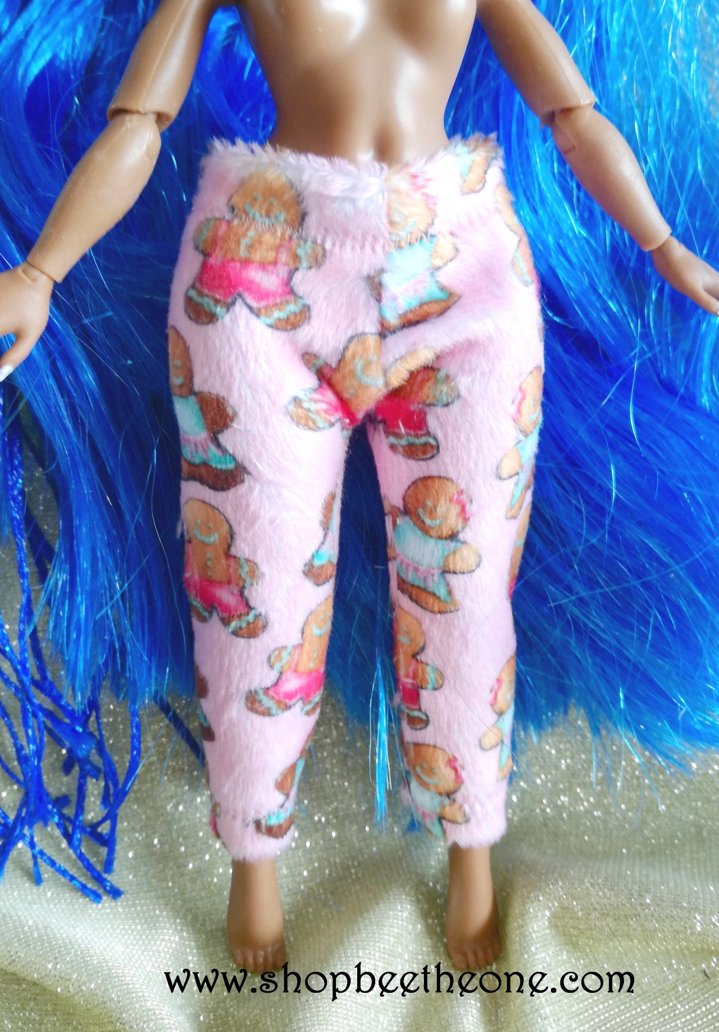 Pyjama de Noël "Bonhommes pain d'épice" tout doux, pantalon ou veste - pour poupées L.O.L Surprise! O.M.G - tissu exclusif - Collection Noël - par Bee the One
