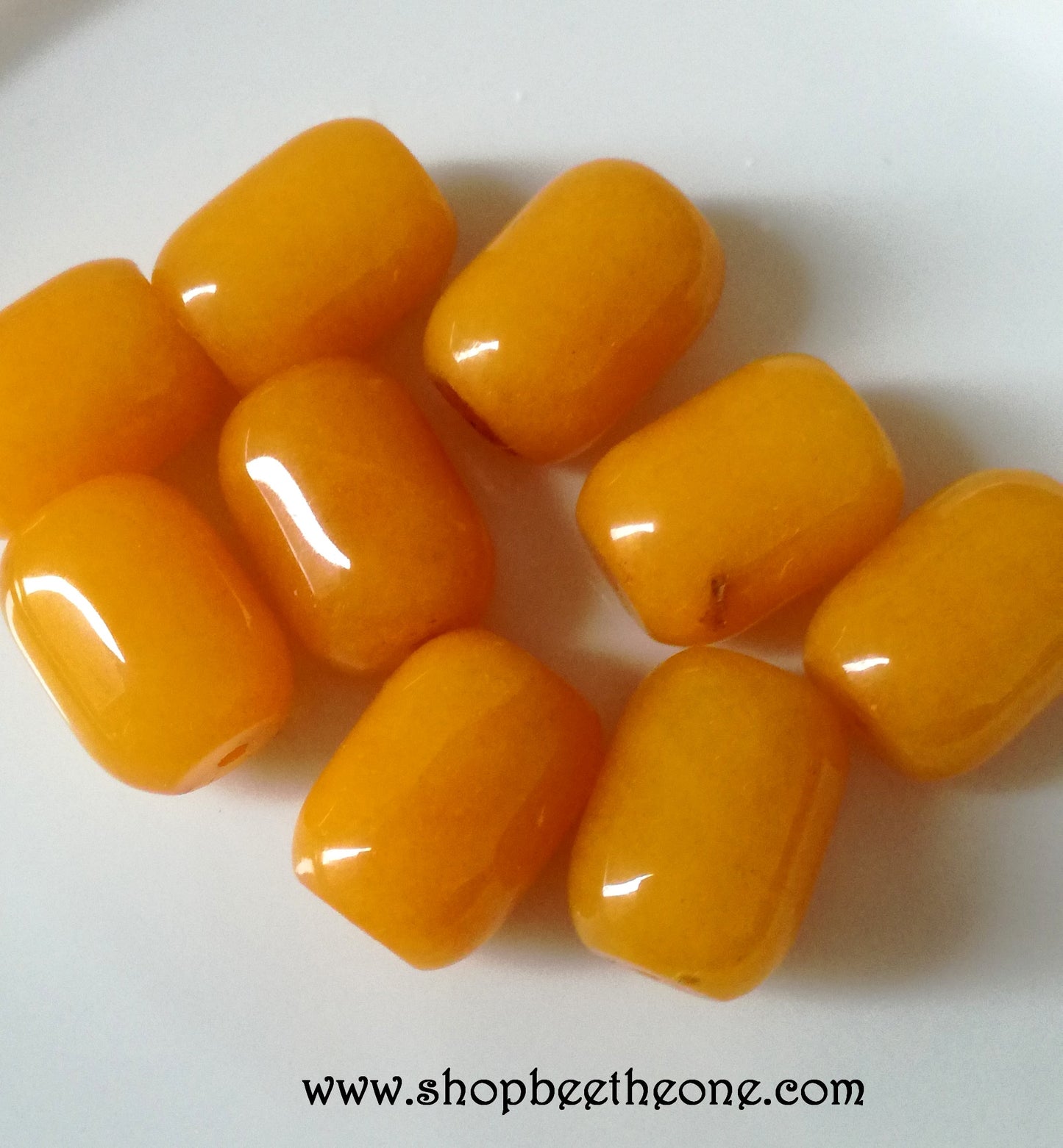 Perle tube en jade - 11 x 16 mm - jaune foncé