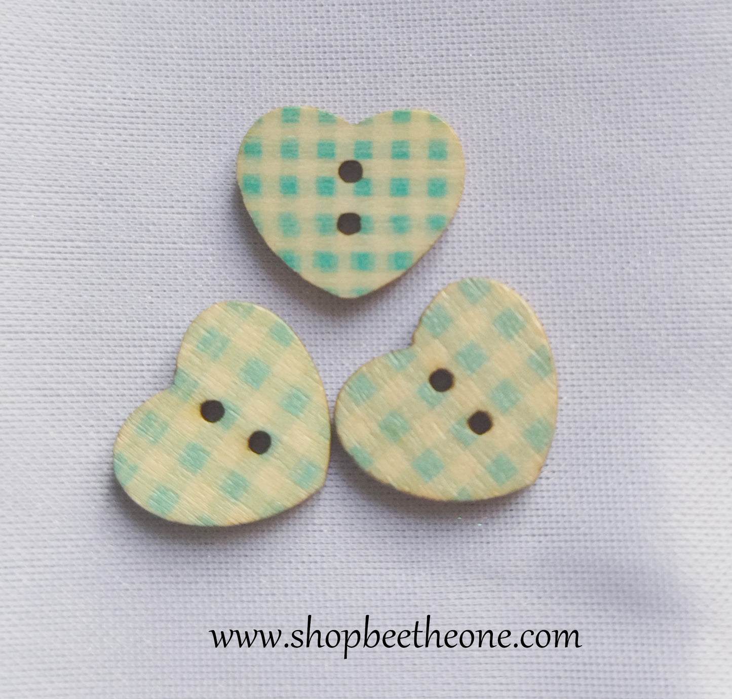 Bouton Petit Coeur carreaux vichy en bois façon vintage - 17 mm - 6 coloris disponibles