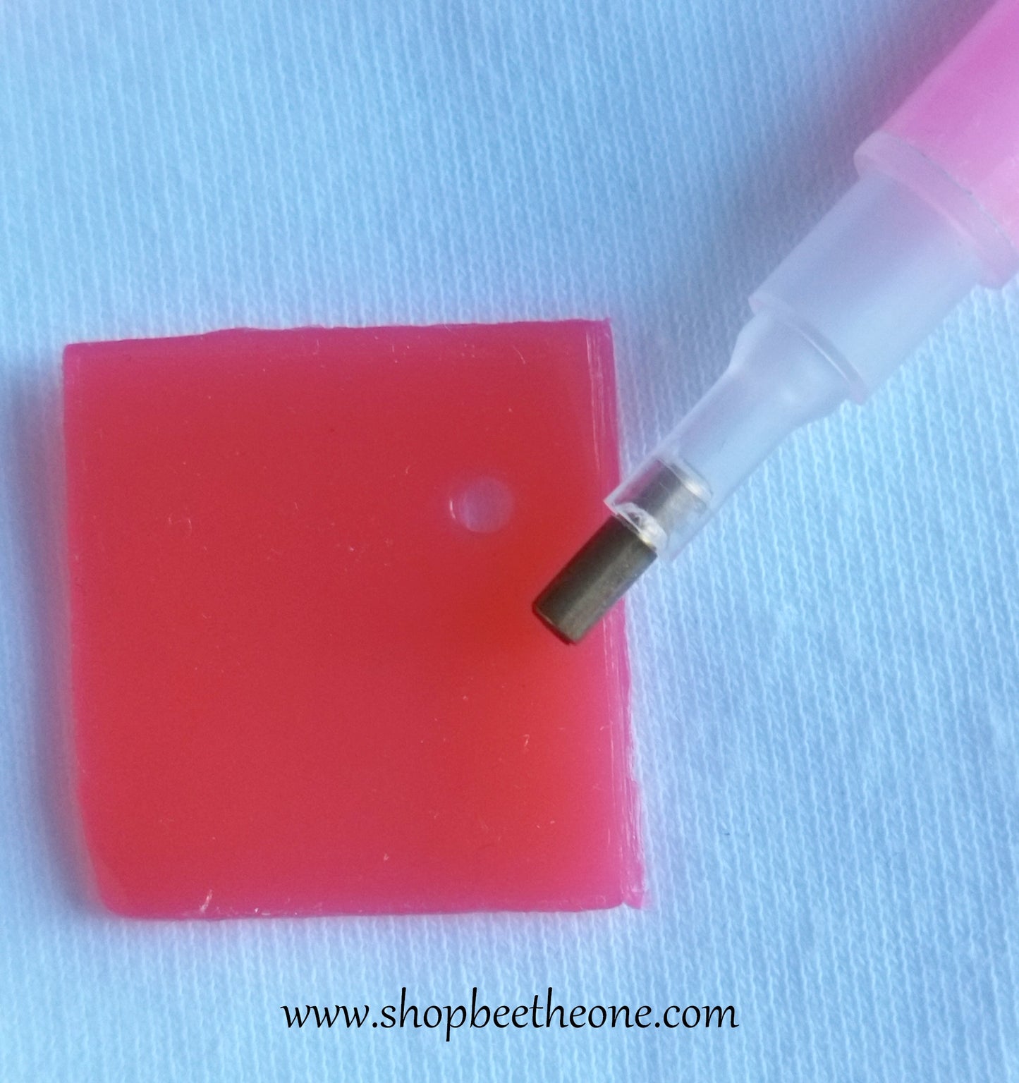 Pâte à colle pour Diamond Painting / Broderie Diamant - carré - 2 x 2 cm