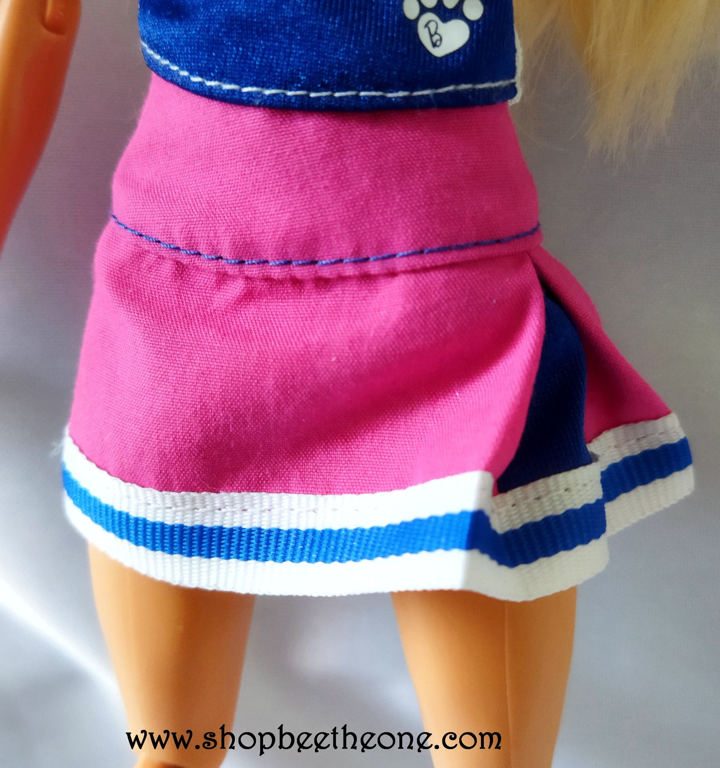 Barbie Fashionista Sporty "Cheerleader Exercise" Gift set - Mattel 2009 - Vêtements - Chaussures