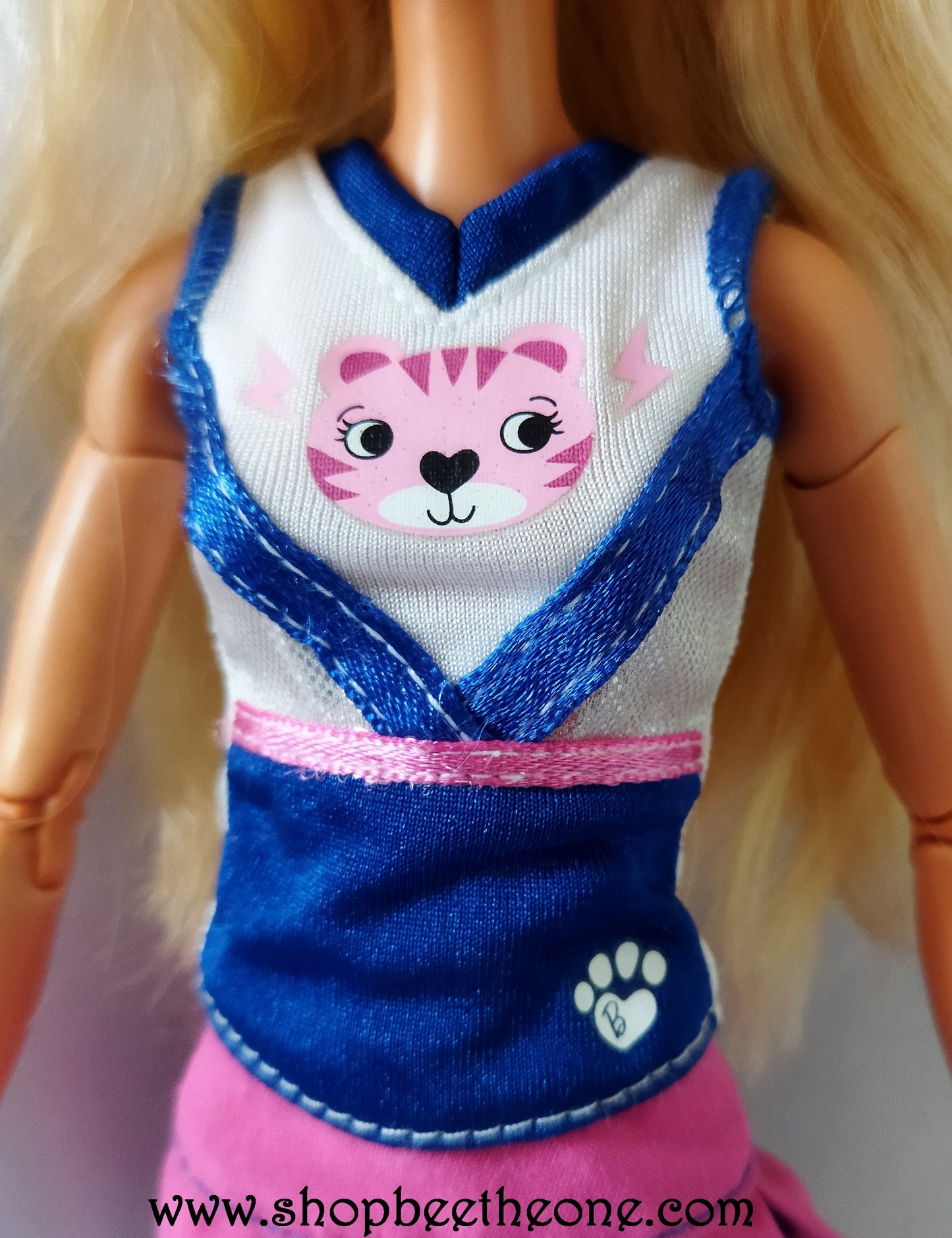 Barbie Fashionista Sporty "Cheerleader Exercise" Gift set - Mattel 2009 - Vêtements - Chaussures
