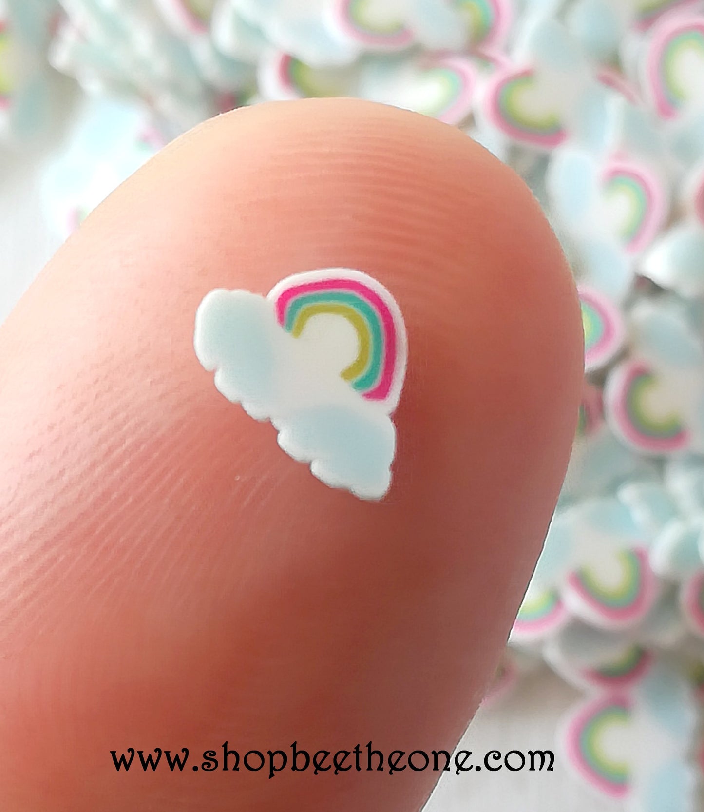 1 g (+/- 80 pièces) de Tranches de Fimo Pâte Polymère - Arc-en-ciel et nuages