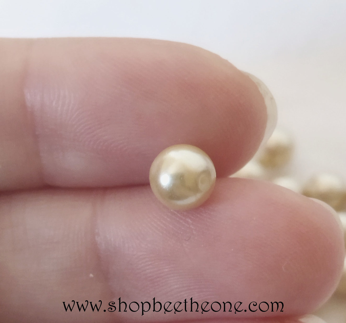 Perle ronde en plastique - 5-6 mm - camaïeu de brun au choix
