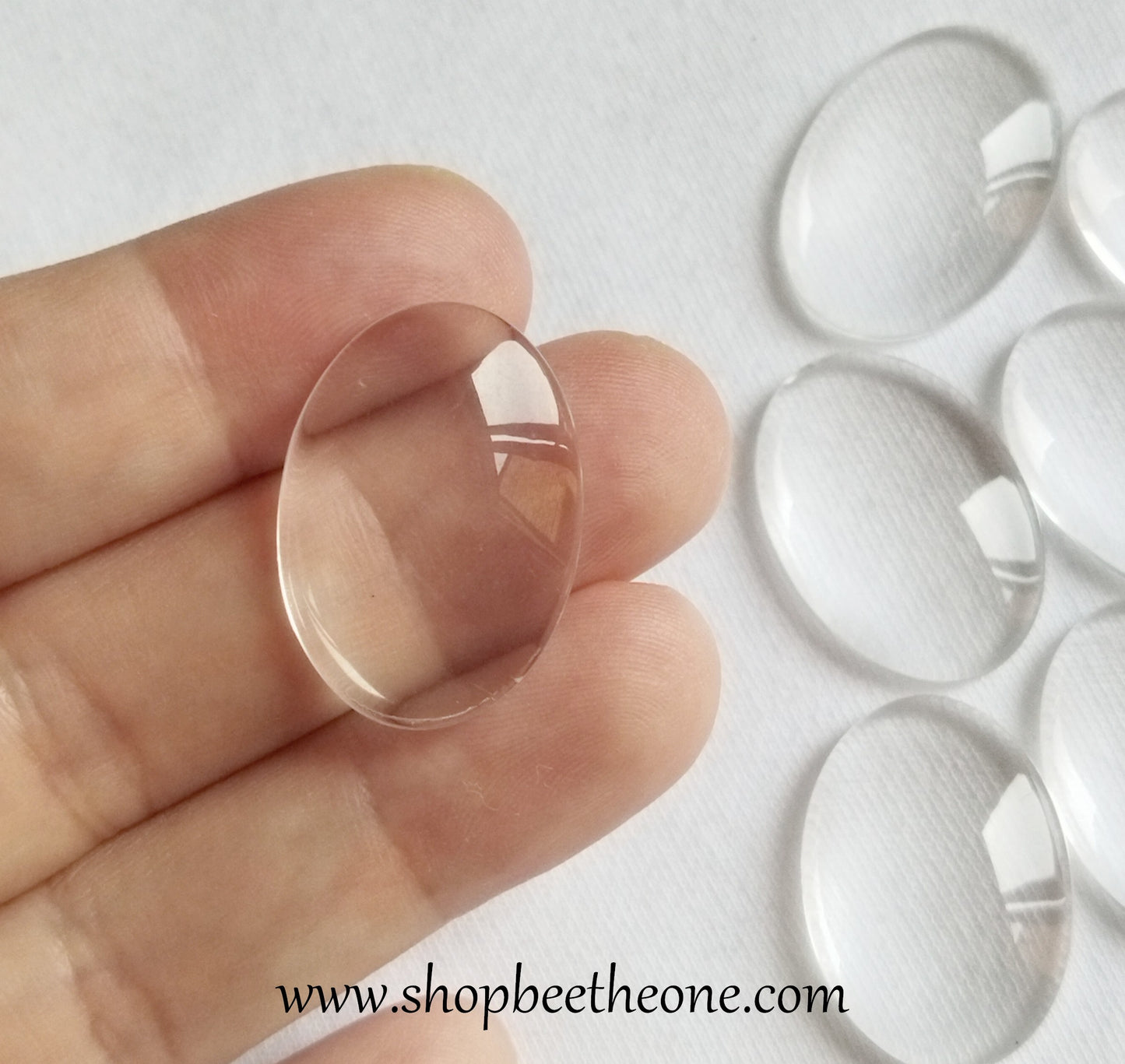 Cabochon ovale en verre loupe - 17 x 25 mm - transparent