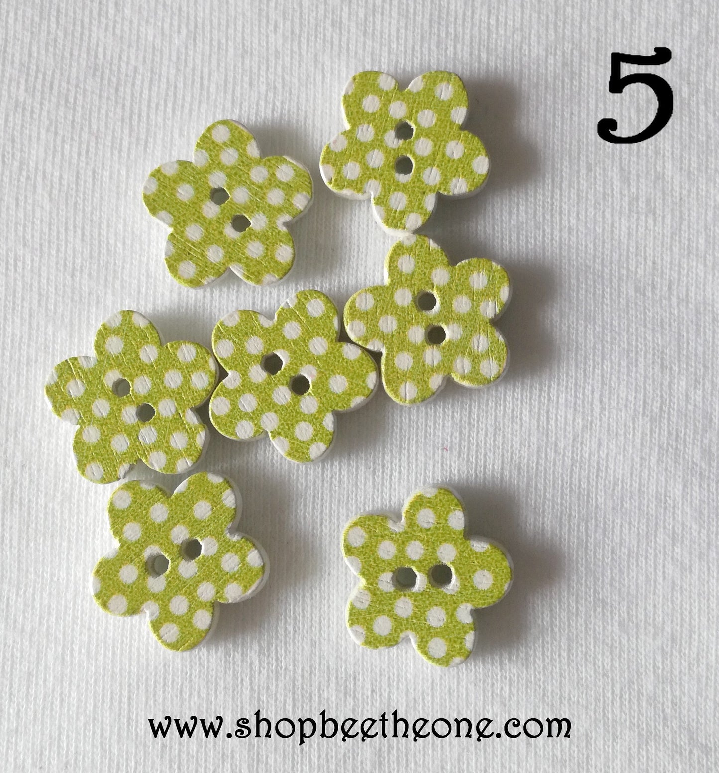 Bouton "Petite Fleur à pois" en bois - 16 coloris disponibles