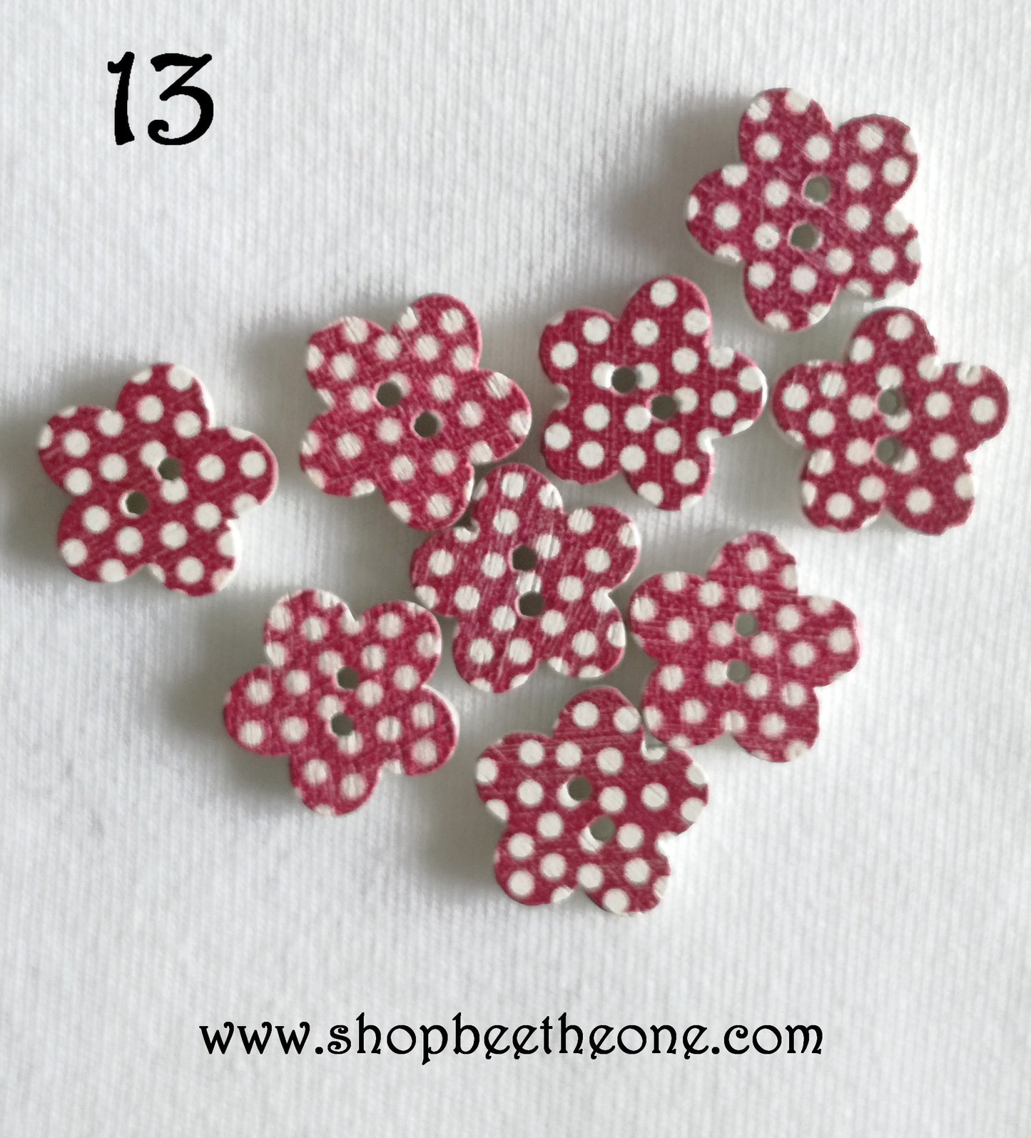 Bouton "Petite Fleur à pois" en bois - 16 coloris disponibles