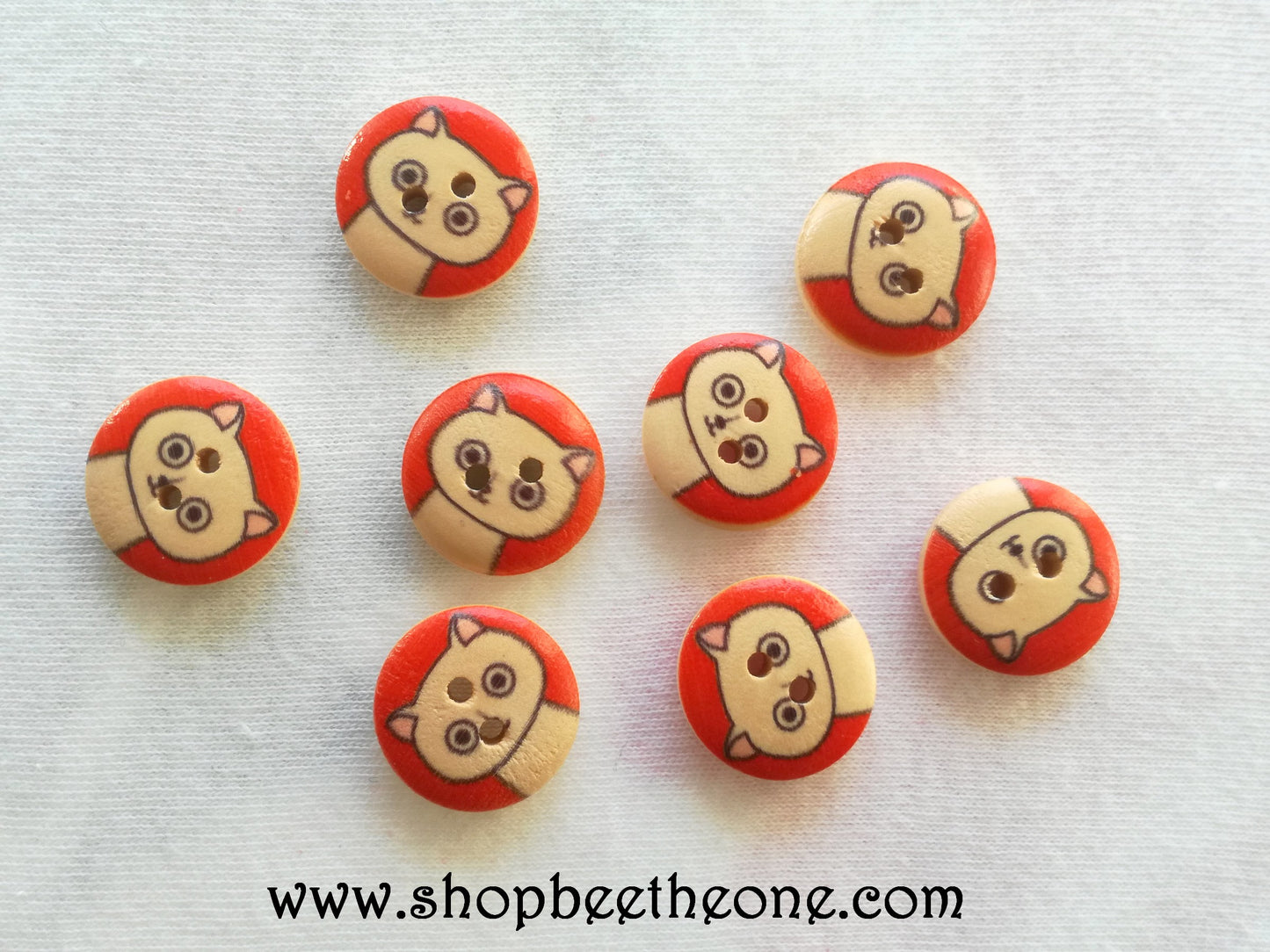 Bouton rond "Petit Chat" en bois - 15 mm - 7 coloris disponibles