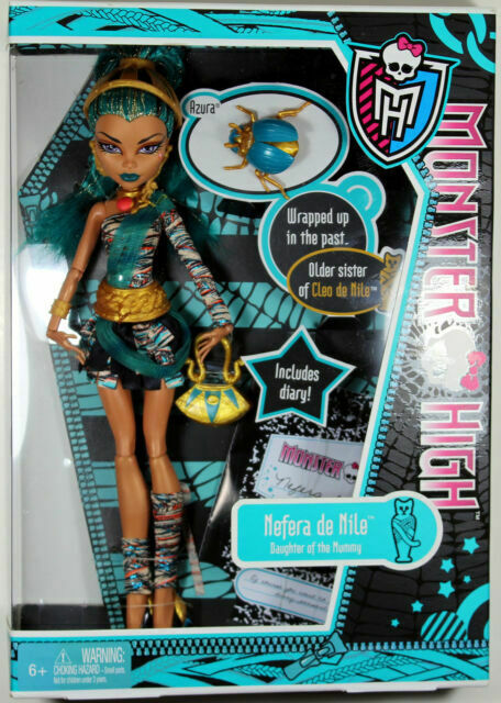 Nefera de Nile Signature - Mattel 2012 - Poupée - Vêtements - Bijoux - Chaussures - Accessoire