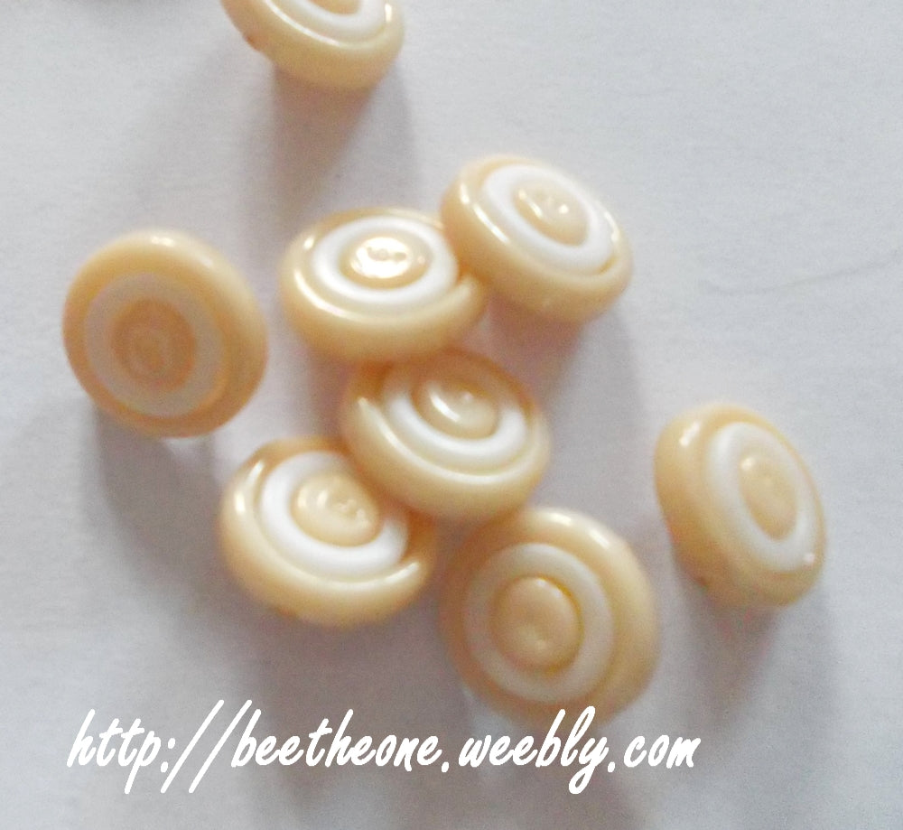 Bouton rond à queue en plastique anneau blanc - 13 mm - 19 coloris disponibles