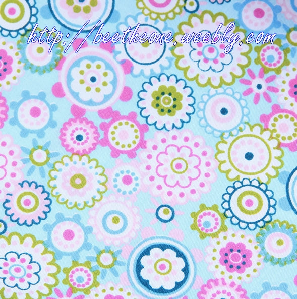 Coupon de tissu coton - Patchwork fleurs multicolores - 2 coloris - 50 x 40cm