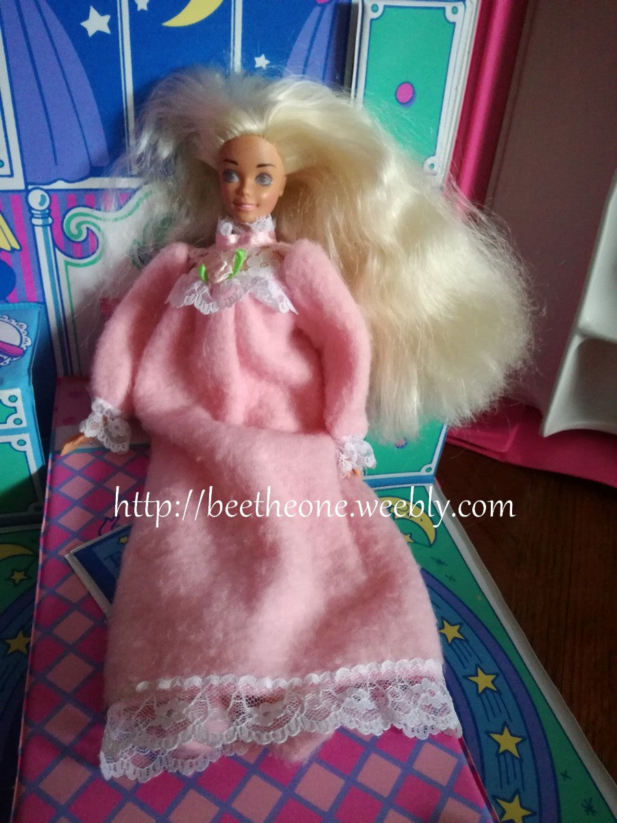 Barbie Douce Nuit (Bedtime) - Mattel 1993 - Poupée - Vêtement - Accessoire