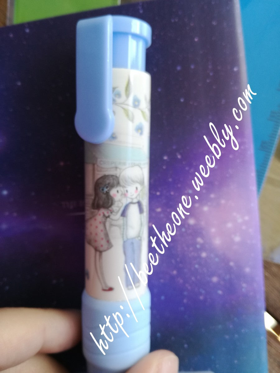Stylo-gomme à effacer "Couple kawaii" - Bleu pâle ou mauve
