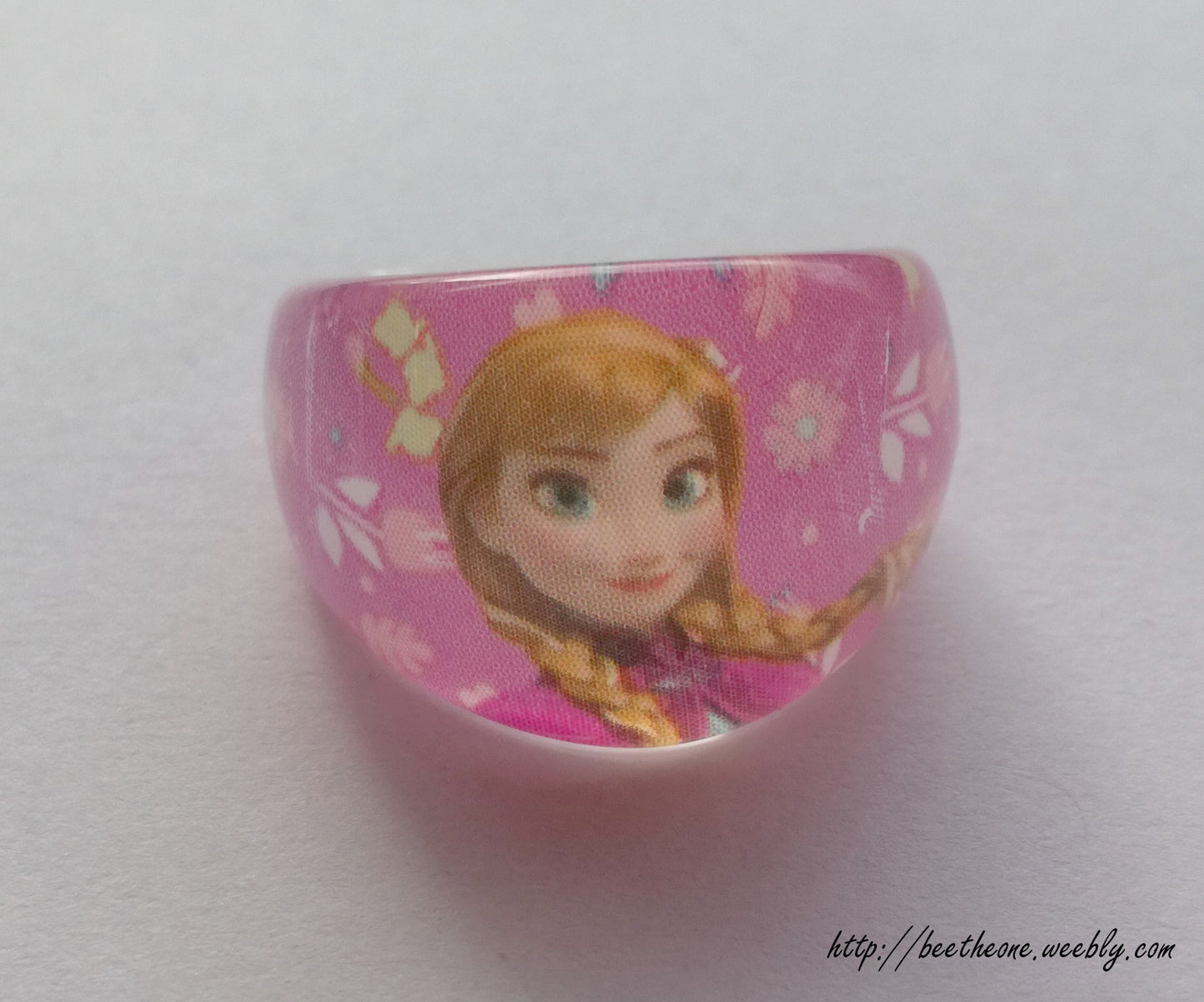 Bague ronde pour enfant La Reine des Neiges - 6 modèles