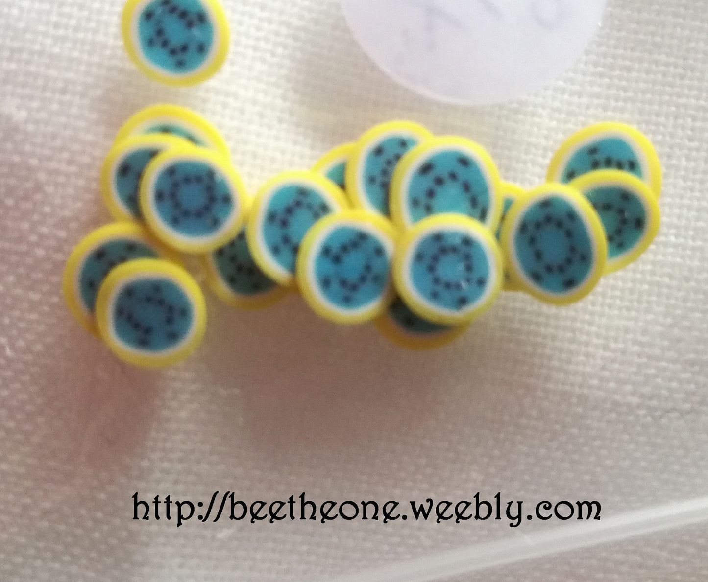 Lot de 10 Tranches de Cannes Bâton Fimo Pâte Polymère - Fruit exotique jaune bleu