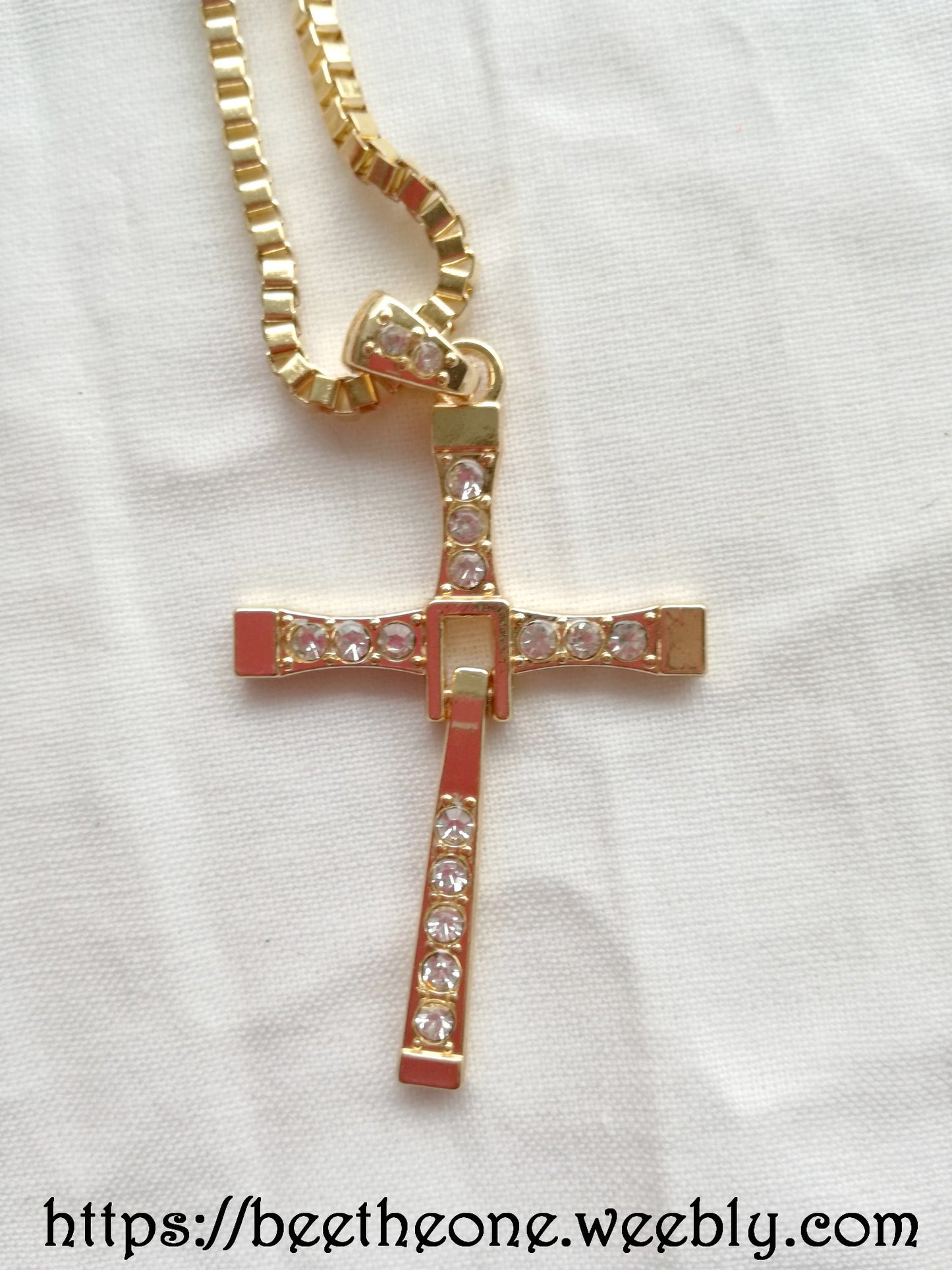 Collier Croix, inspiré par la saga Fast and Furious - 2 coloris