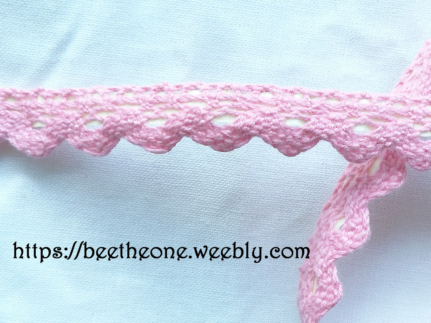 Ruban Dentelle coton à coller - 12 mm x 1 m - Rose clair