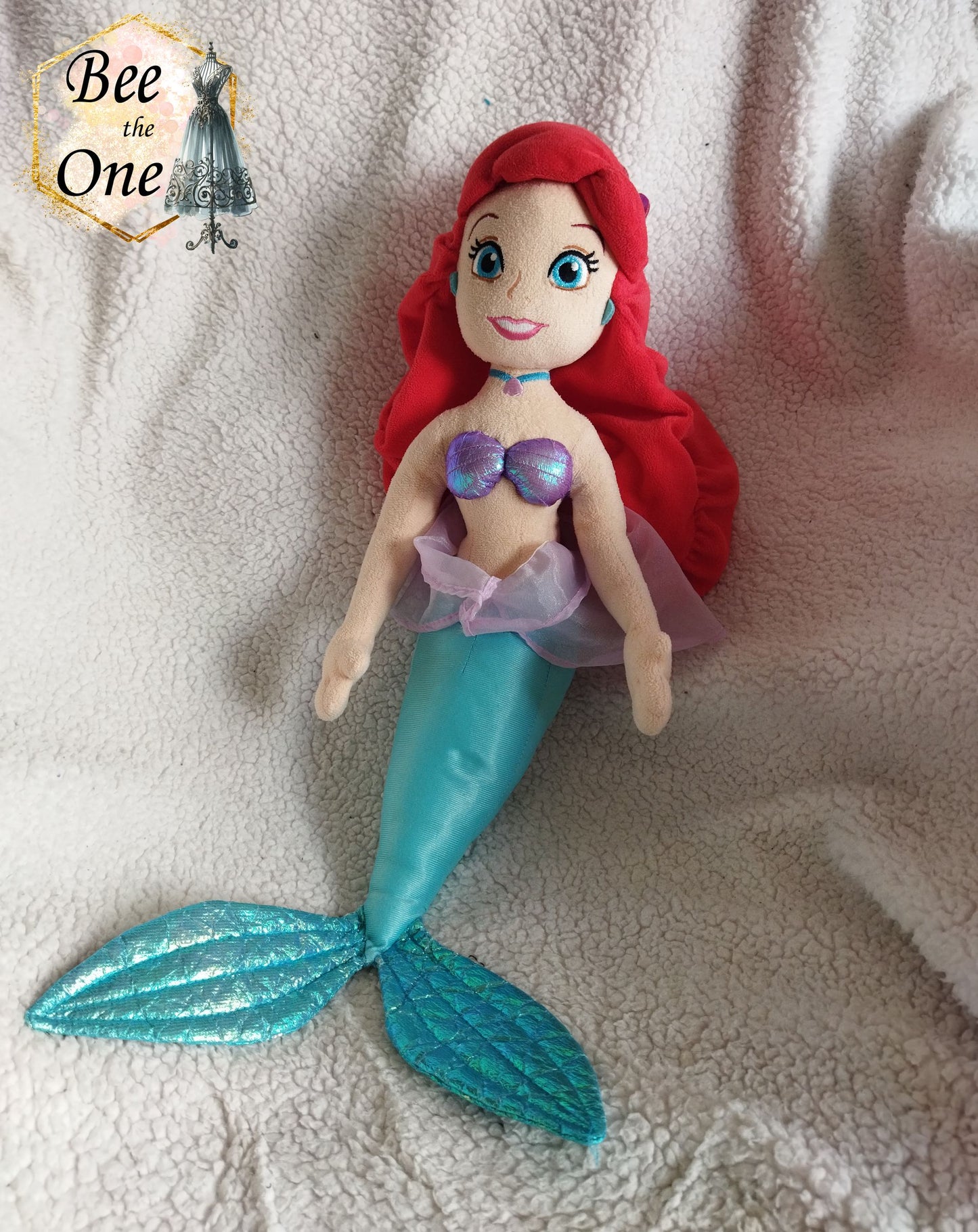 Poupée de chiffon peluche Ariel la Petite Sirène - exclusivité Disney Store 2010s - Peluche 60 cm