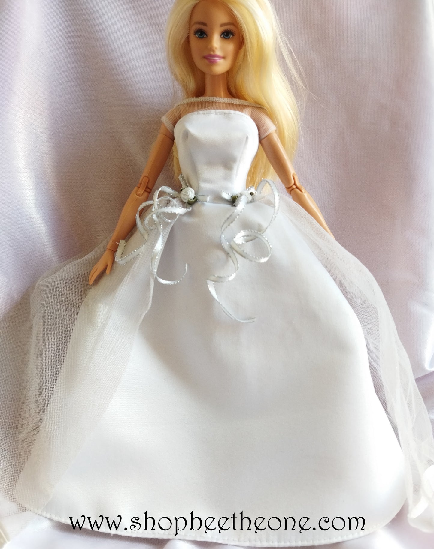 Barbie Jolie Mariée (Blushing bride) - Mattel 1999 - Vêtement