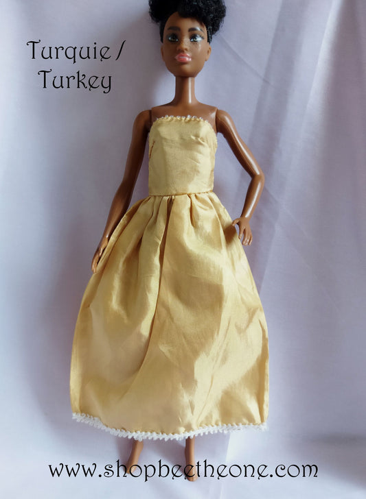 Barbie Les Robes de mes Voyages - Turquie - RBA 2015 - Vêtement
