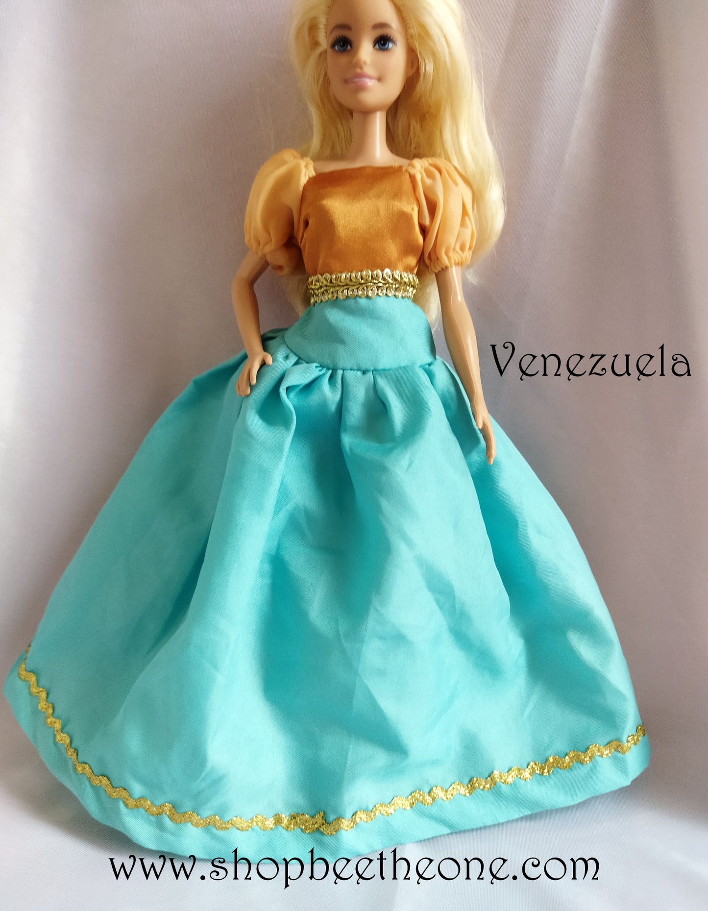 Barbie Les Robes de mes Voyages - Venezuela et Cuba - RBA 2013/2014 - Vêtements