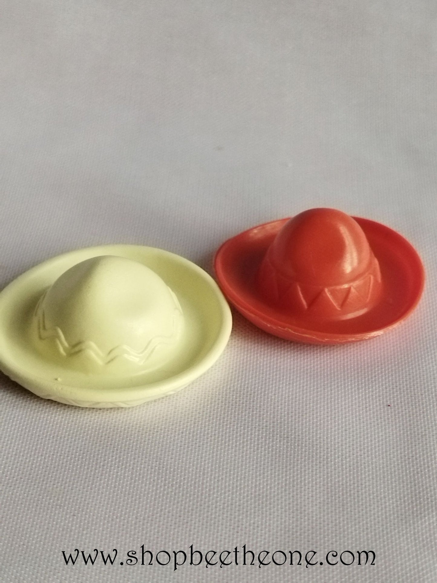 Lot de 2 Chapeaux Sombrero pour adulte et enfant - Playmobil - Blanc et rouge