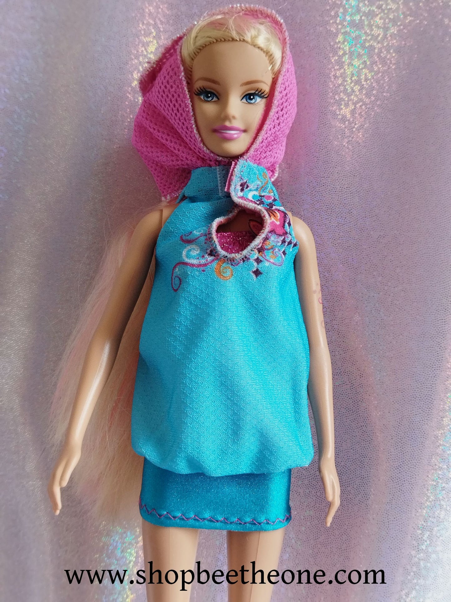 Barbie et le Secret des Sirènes (A Mermaid tale) - Merliah Bath Play Fun 2-en-1 - Mattel 2010 - Poupée - Vêtements