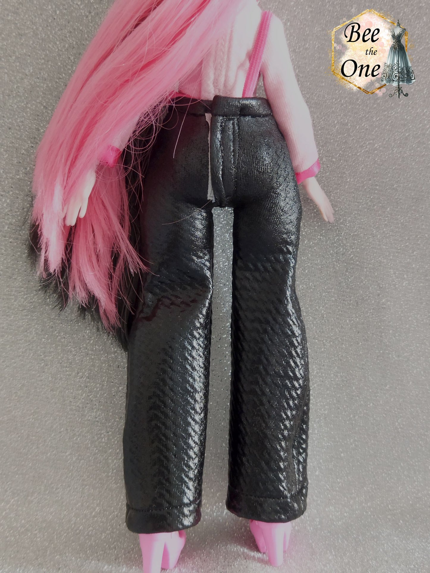Pantalon à bretelles et vraies poches pour poupées Monster High G3 - Edition Limitée - 2 modèles - Collection Glitter Party - par Bee the One