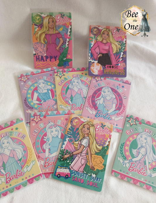 Lot "Découverte Barbie " 4 carte R + 1 Carte SR Barbie "Living the Dream" série 2025
