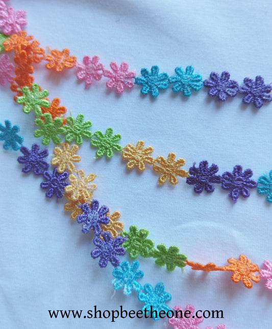 Ruban guipure crochet macramé "Petites fleurs multicolores" - 13 mm x 1,75 m