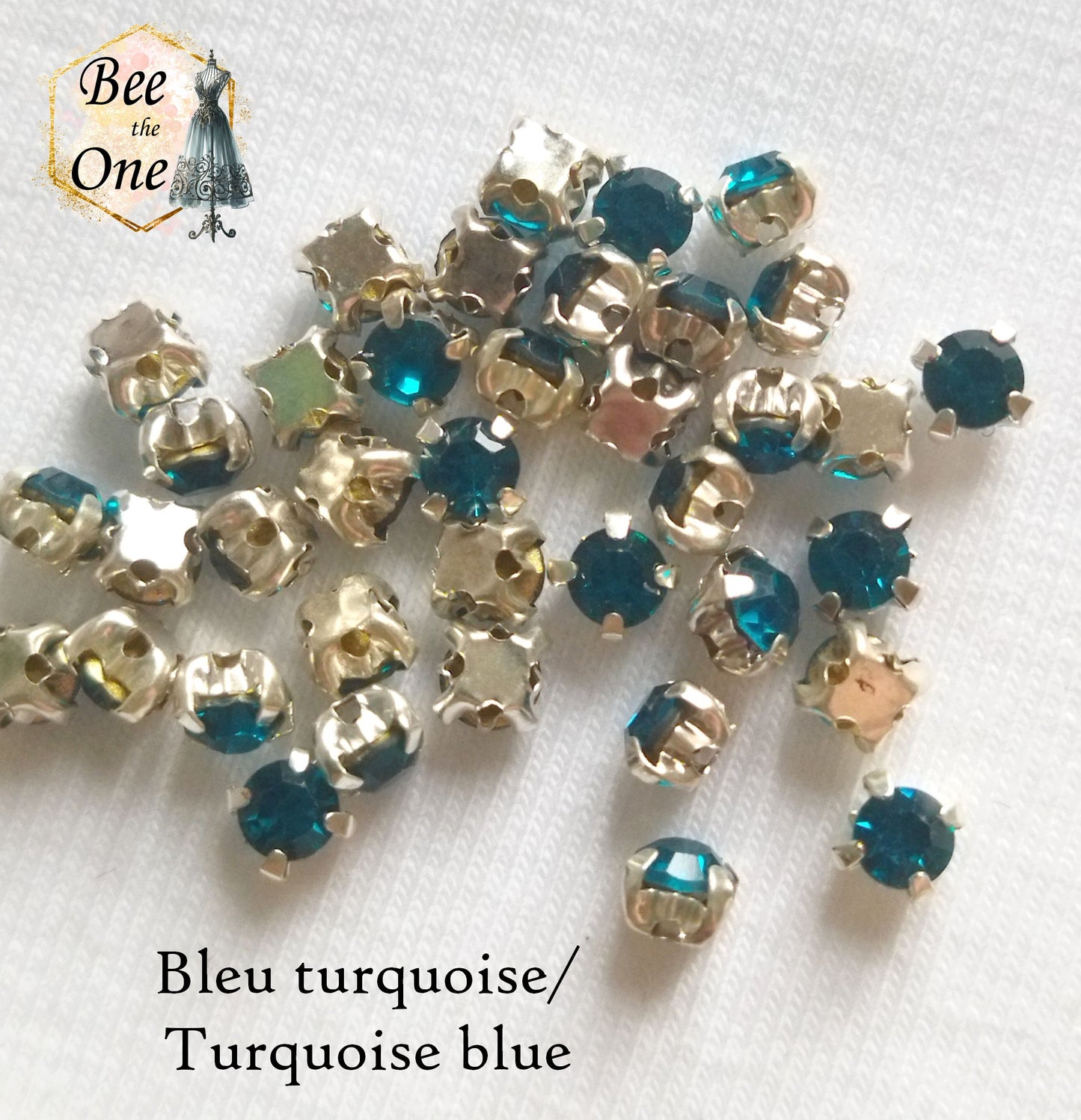 Strass à coudre, ronds à facettes sur base carrée - 3 mm - 10 coloris