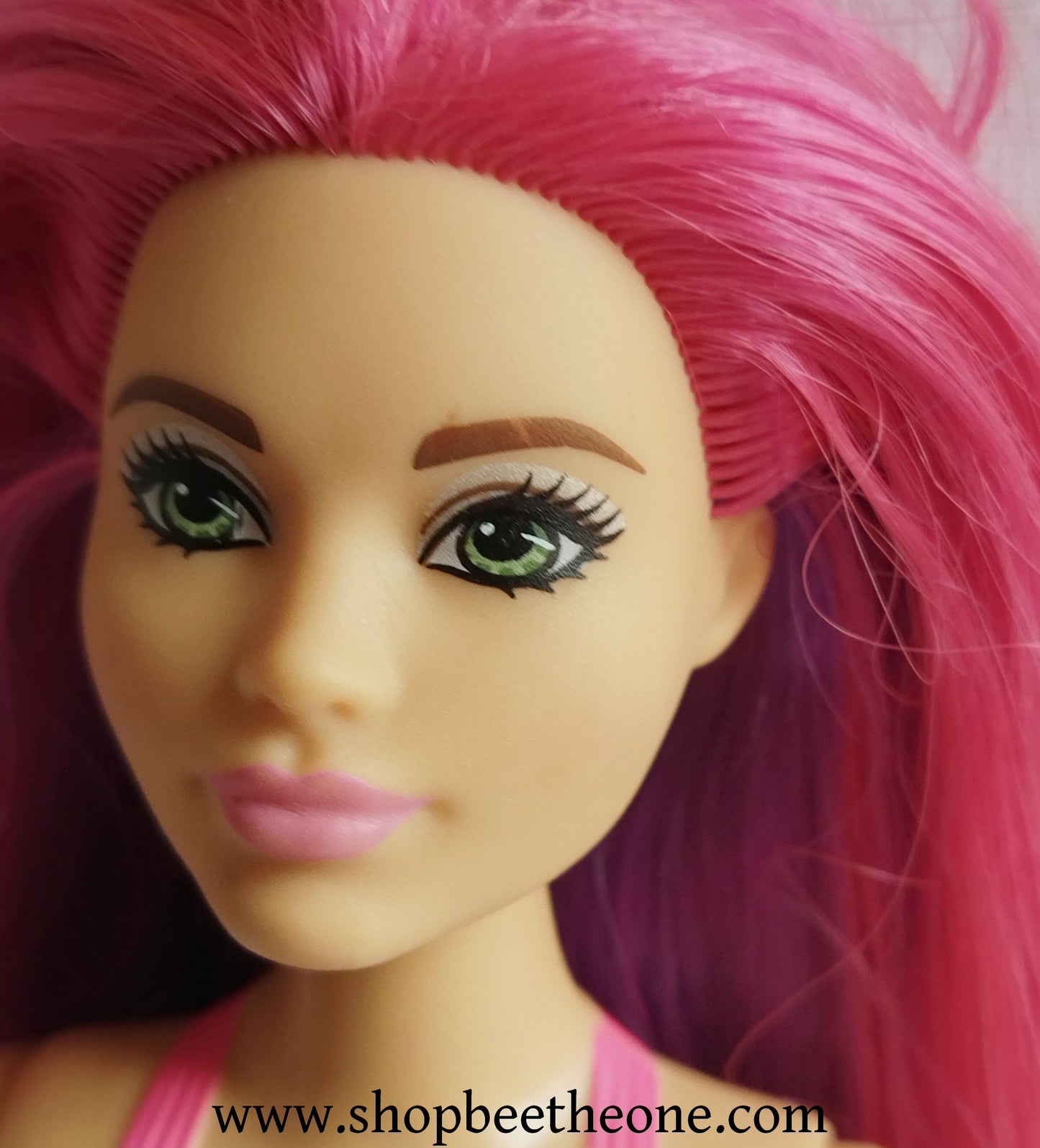 Barbie Dreamtopia Sirène Curvy Rainbow Cove FJC93 - Mattel 2018 - Poupée - Accessoire