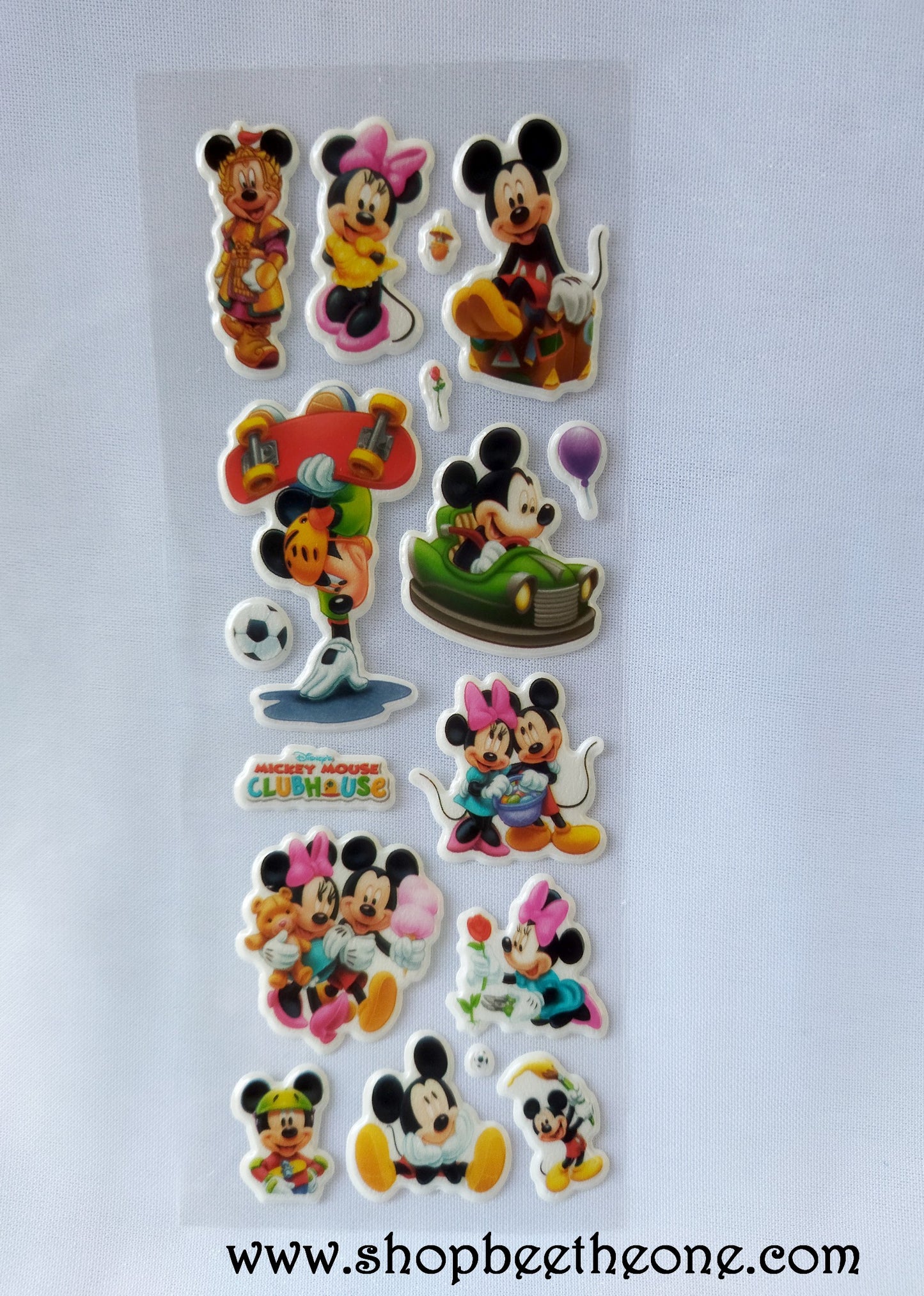 Planche de stickers autocollants en relief Mickey et Minnie