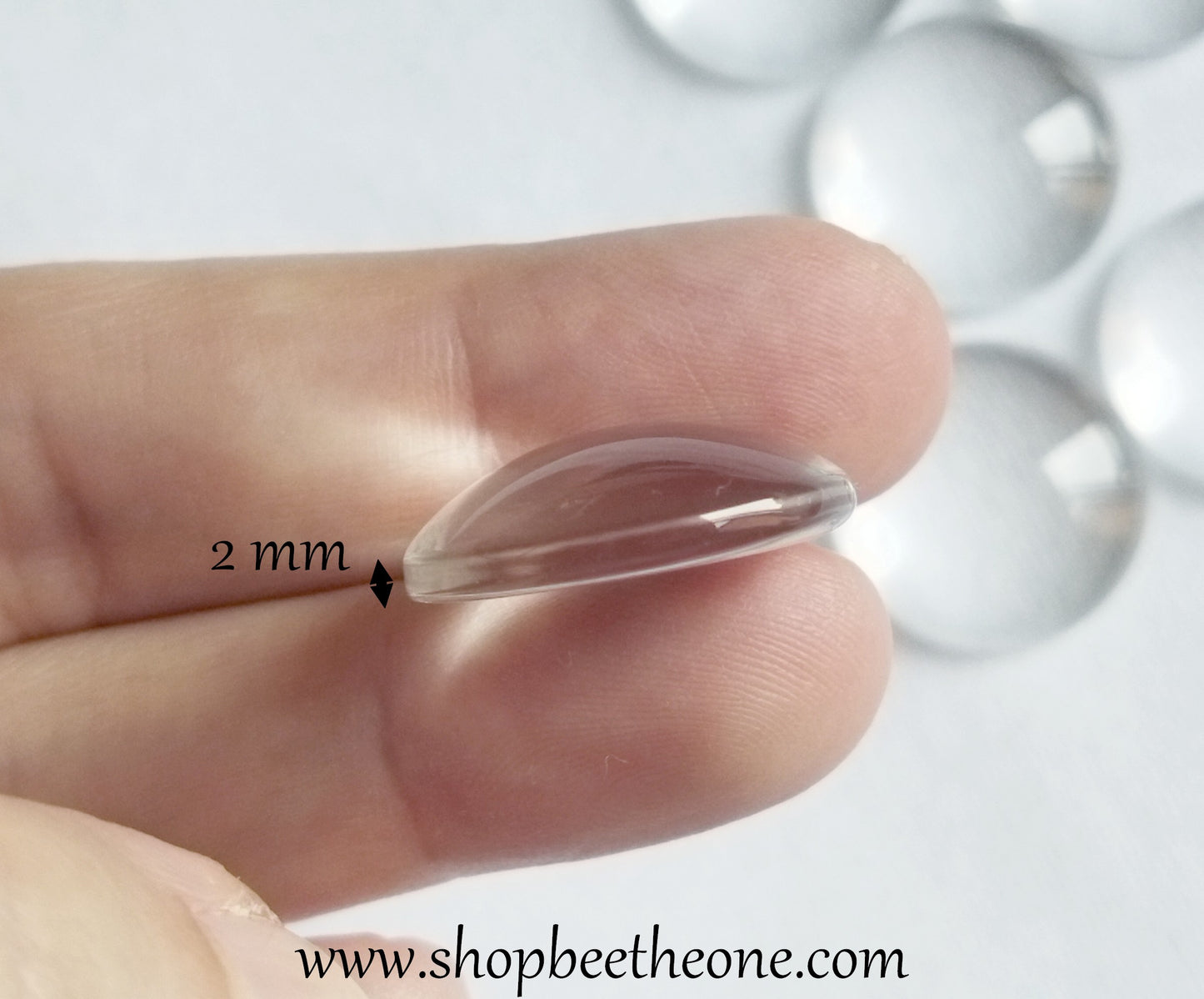 Cabochon rond en verre loupe - 20 mm - transparent