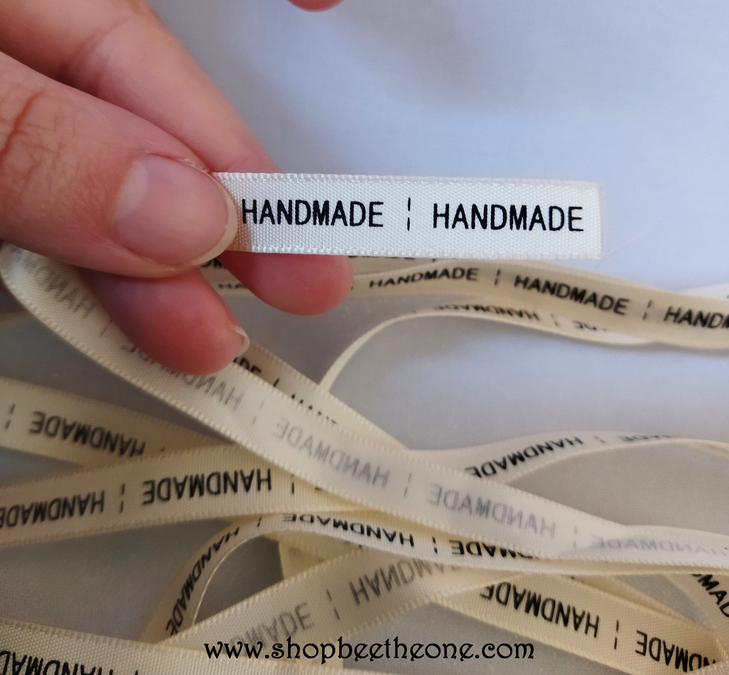 Ruban étiquettes "Handmade" - 10 mm x 1 m - beige/noir