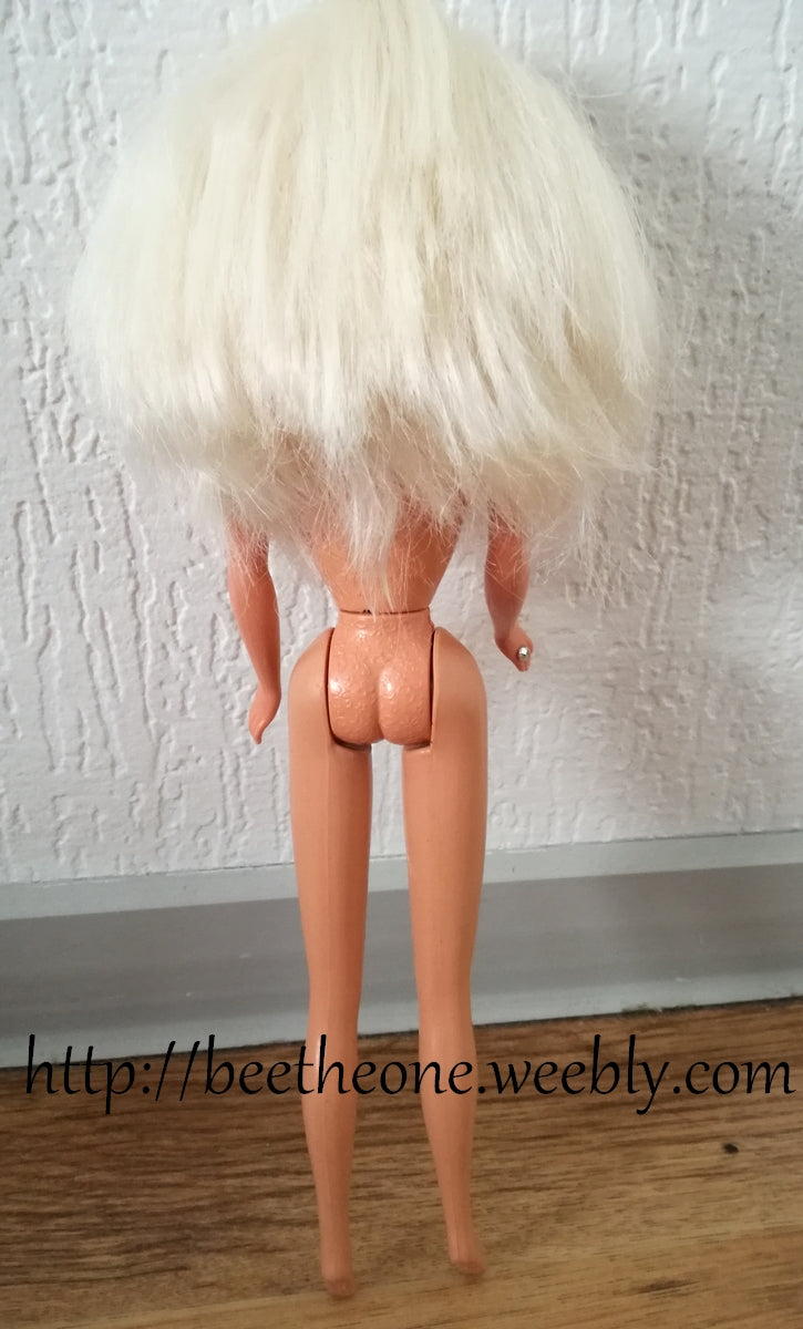 Barbie Reine des Fleurs (Blossom Beauty) - Mattel 1997 - Poupée nue - Vêtement