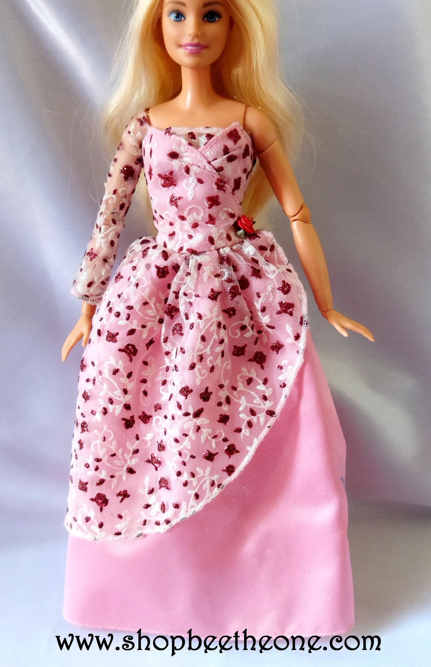 Barbie Collection Princesse - Cendrillon - Mattel 2004 - Exclusivité Europe - Robe