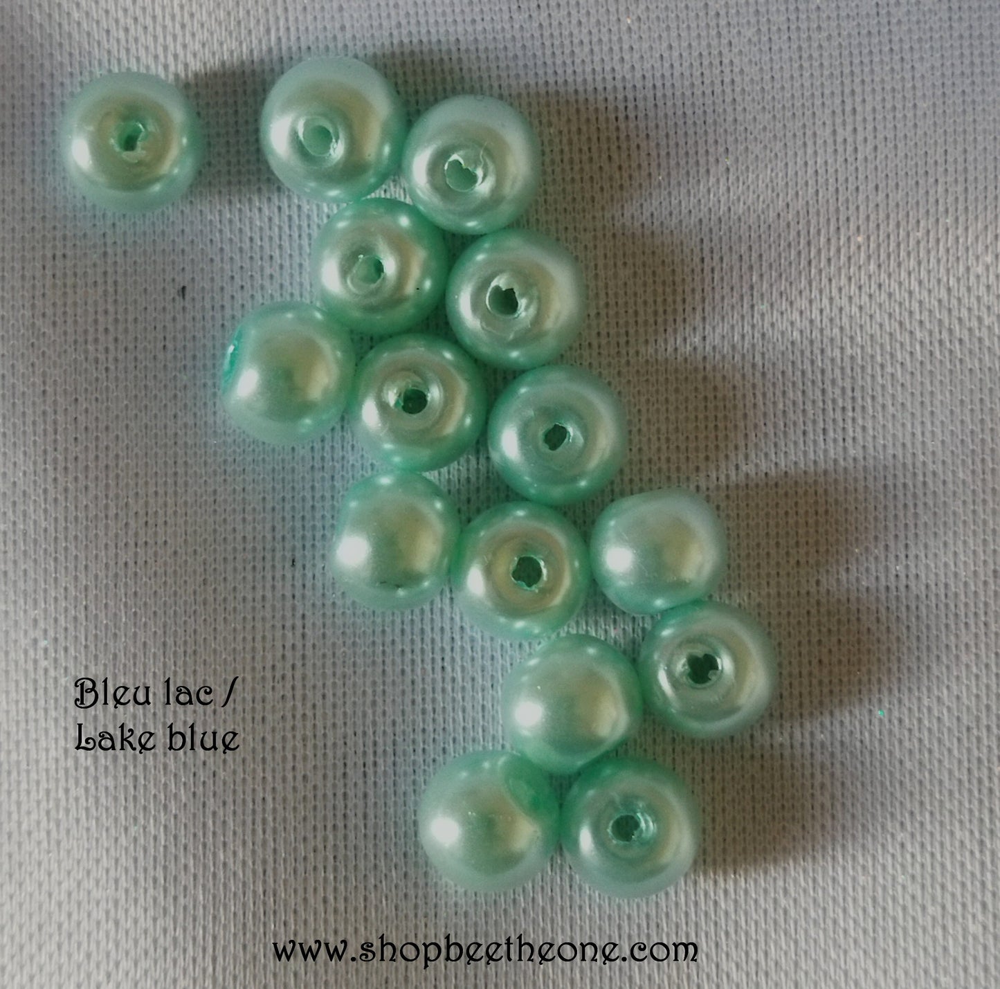 Perle ronde en plastique - 5-6 mm - camaïeu de bleu au choix