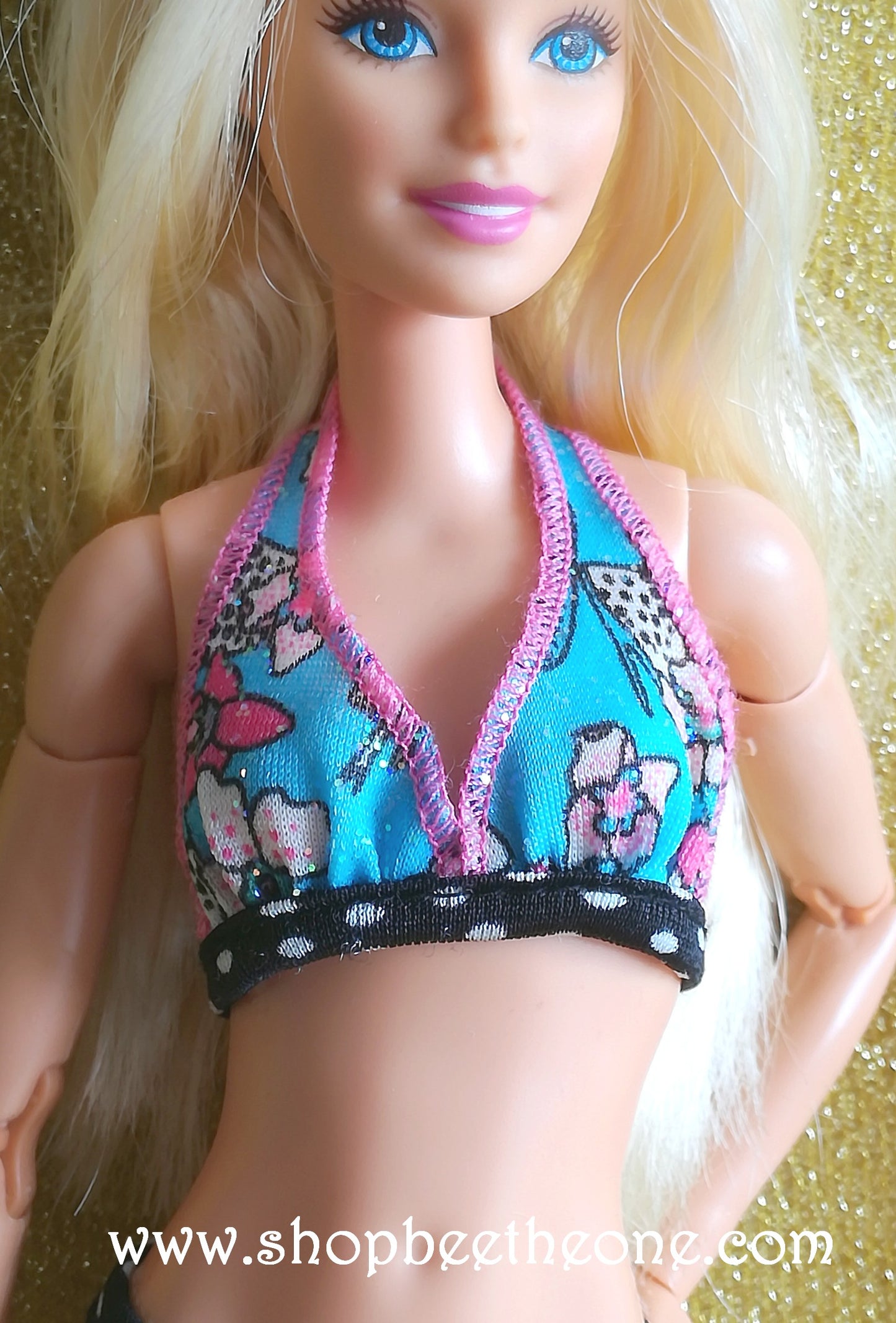 Barbie et le Secret des Sirènes (A Mermaid tale) - Barbie "Plage" - Mattel 2010 - Vêtements